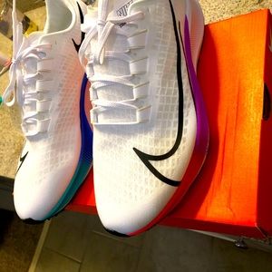 Air Zoom Pegasus 37 “White Multi”